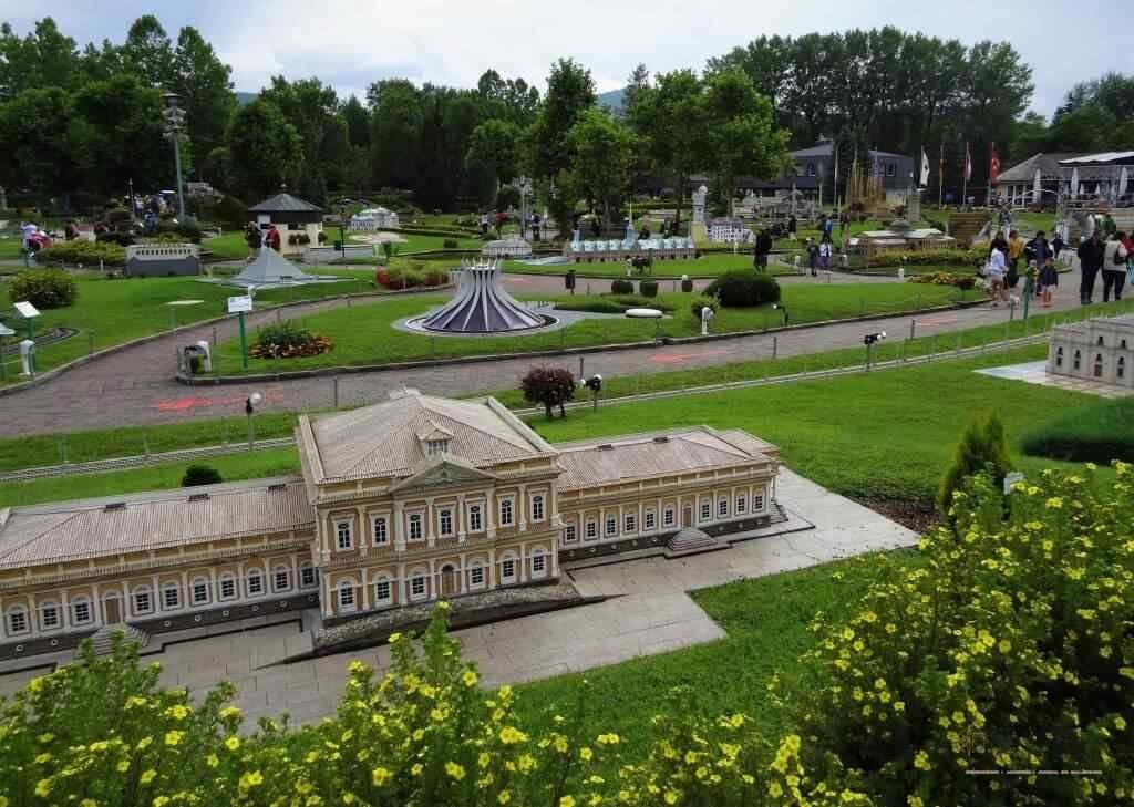 Minimundus – In jurul lumii într-o zi — 1