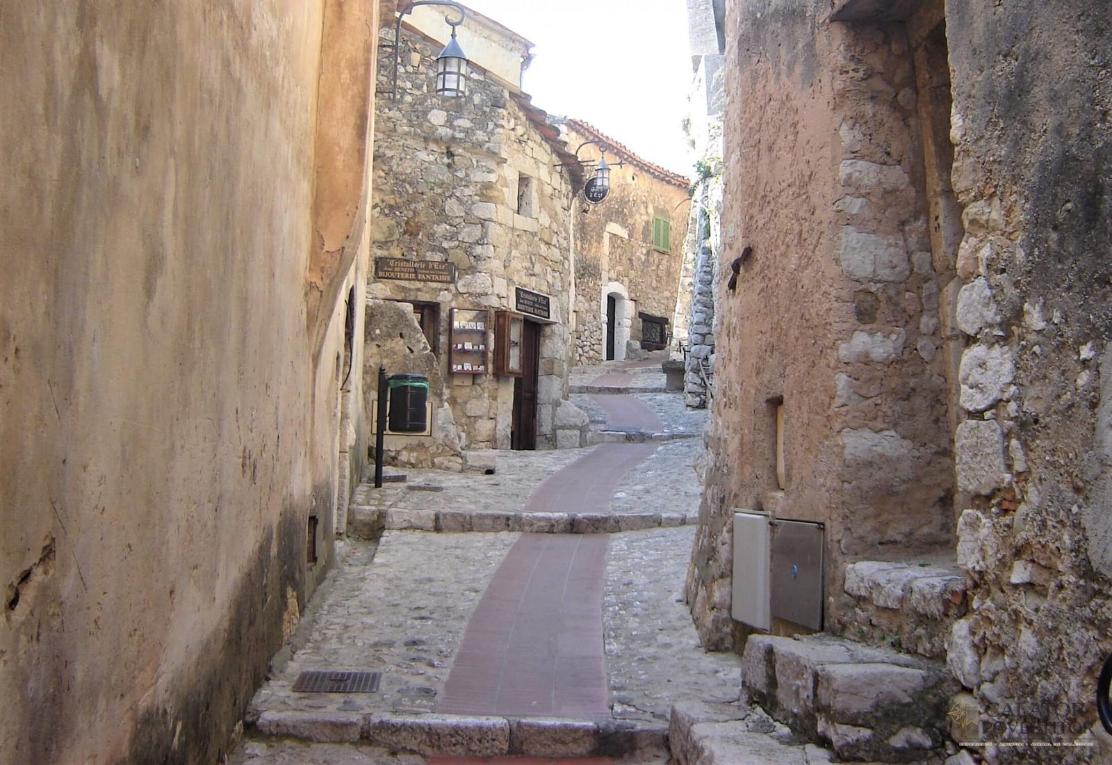 Vacanta la Nisa