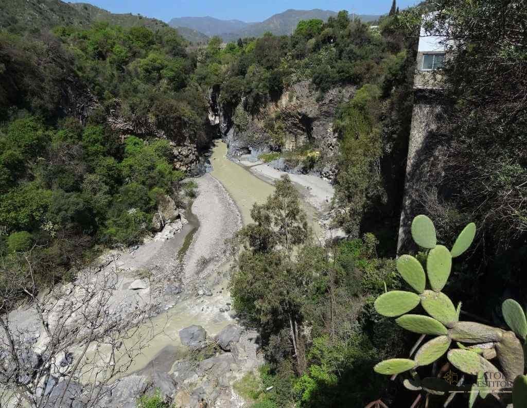 3 atractii turistice de neratat:Savoca,Forza d’Agro si Gole Alcantara
