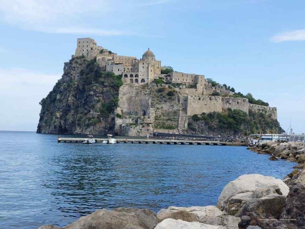 Aventura pe Insula Ischia - destinatii pe care nu trebuie sa le ratezi