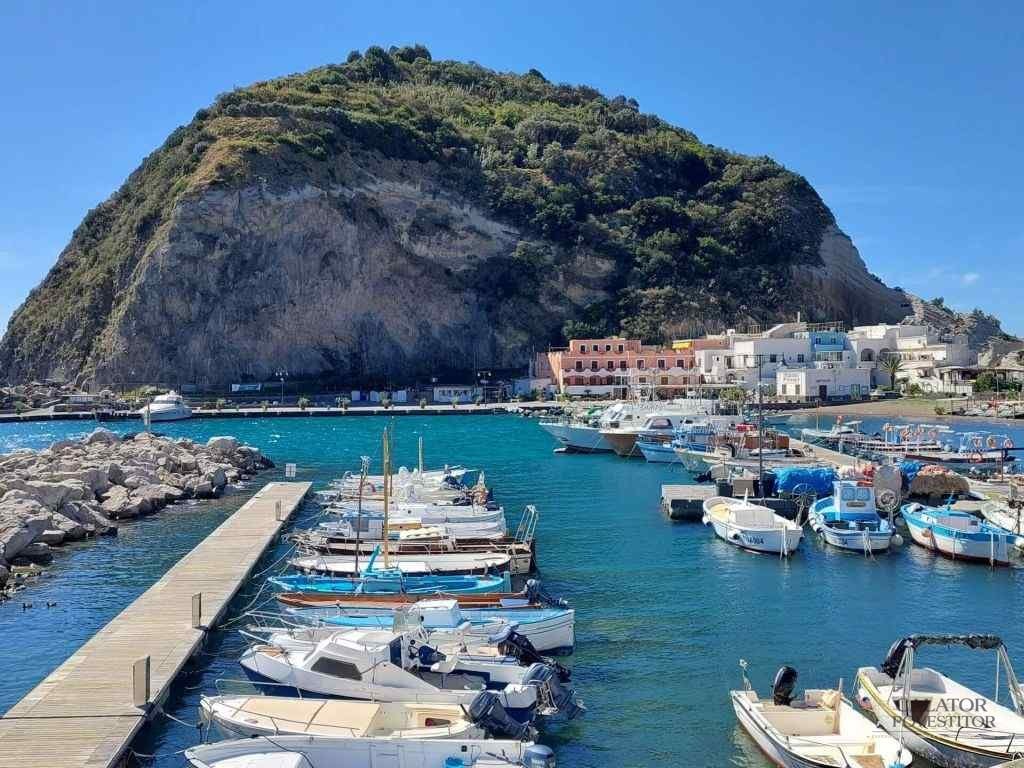 Aventura pe Insula Ischia - destinatii pe care nu trebuie sa le ratezi