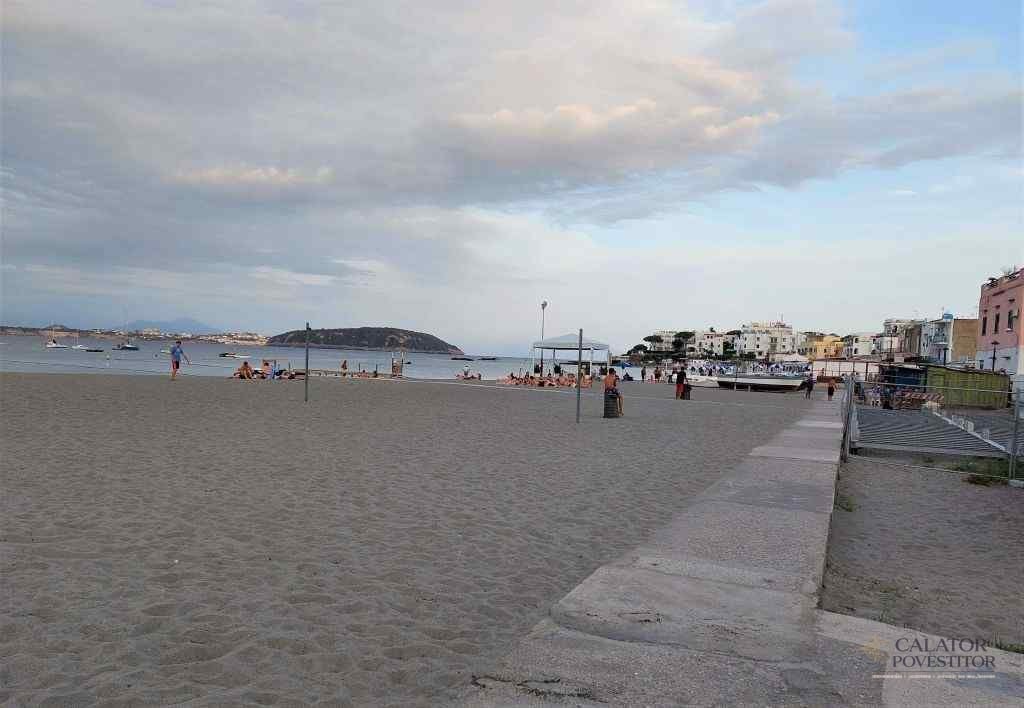 Ce poti face in Ischia Porto