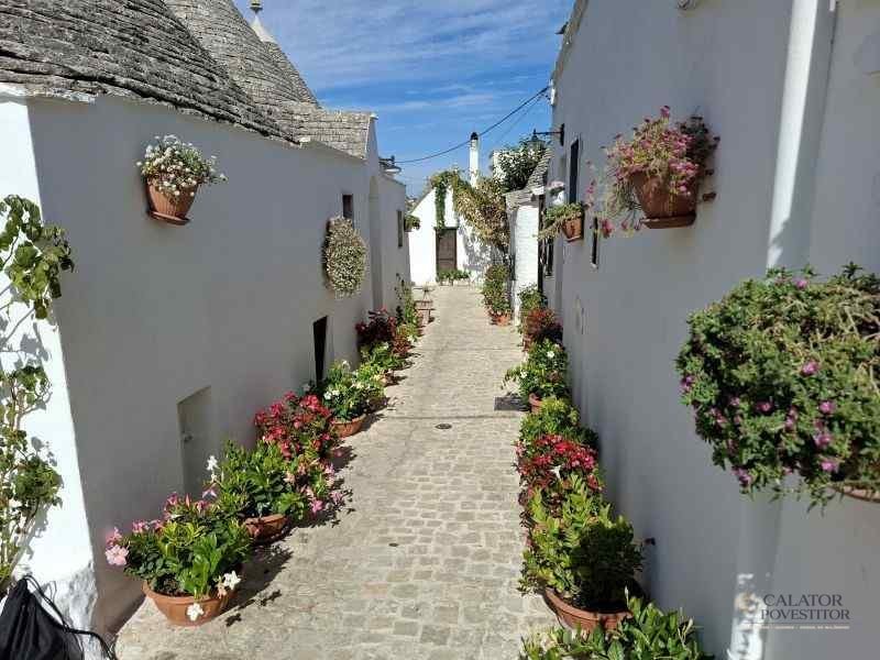 ce sa vizitezi in puglia-alberobello