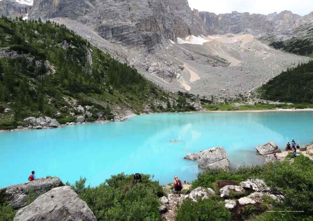 Cele mai frumoase lacuri din Dolomiti 