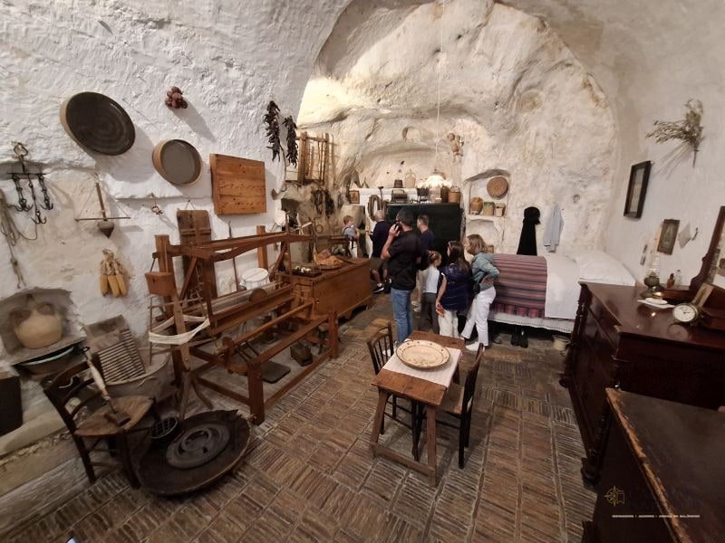 Matera – orasul cu case sapate in stanca — 29