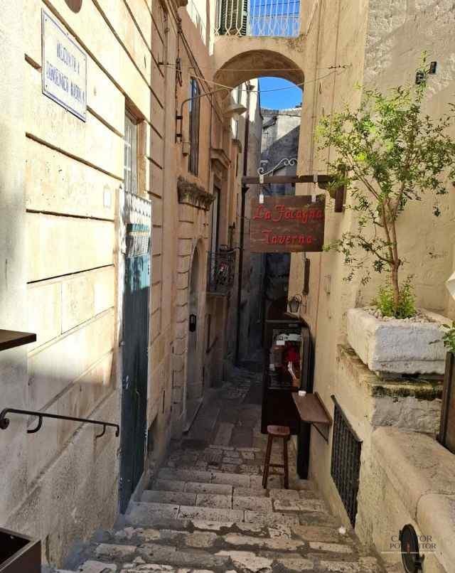 Matera – orasul cu case sapate in stanca — 40
