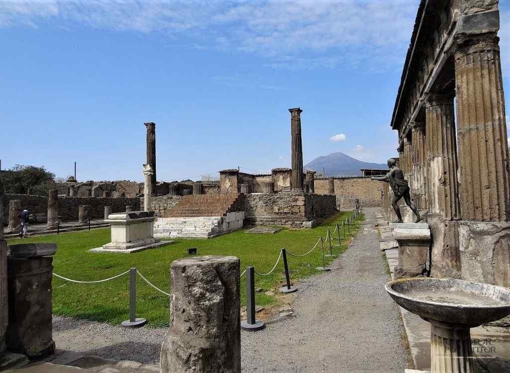 Obiective turistice din regiunea Campania - Pompei