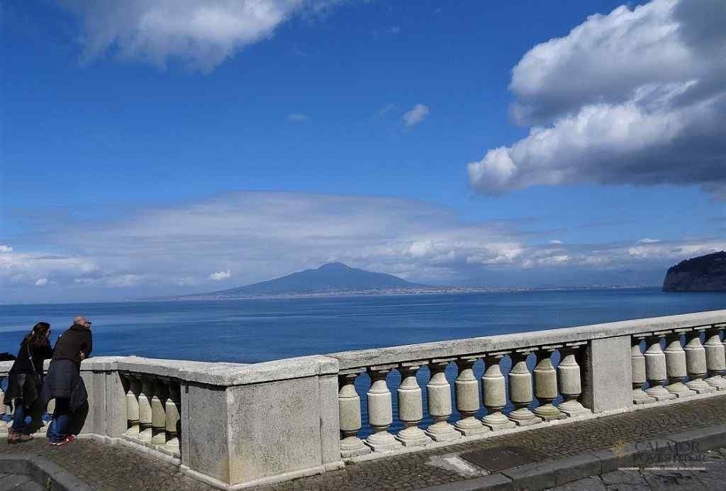 Orașe de pe Coasta Amalfitană