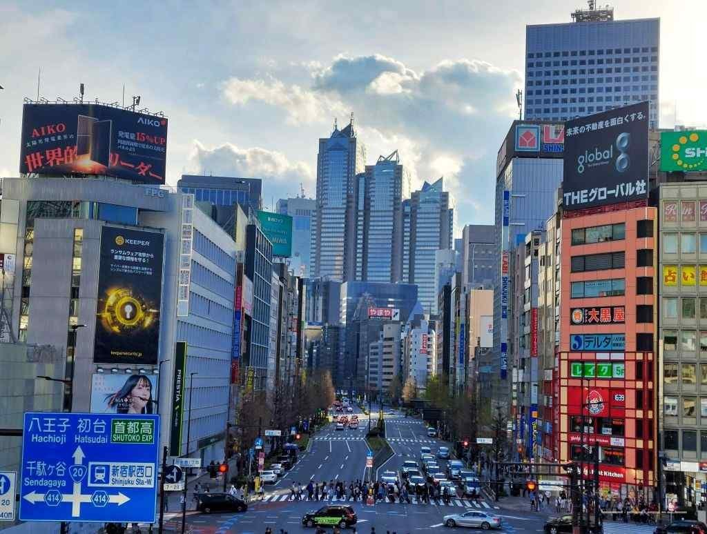 4 obiective turistice din Tokyo - Ginza, Asakusa, Shibuya si Shinjuku
