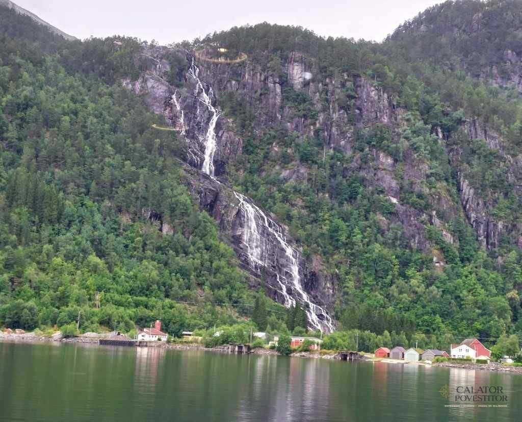 Bergen-poarta magica inspre minunatele fiorduri din Norvegia