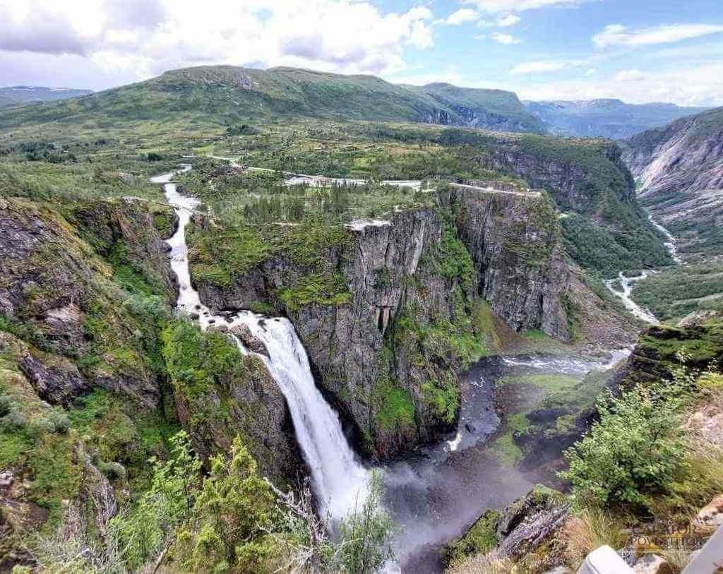 Satele izolate si povestile lacurilor din inima Norvegiei
