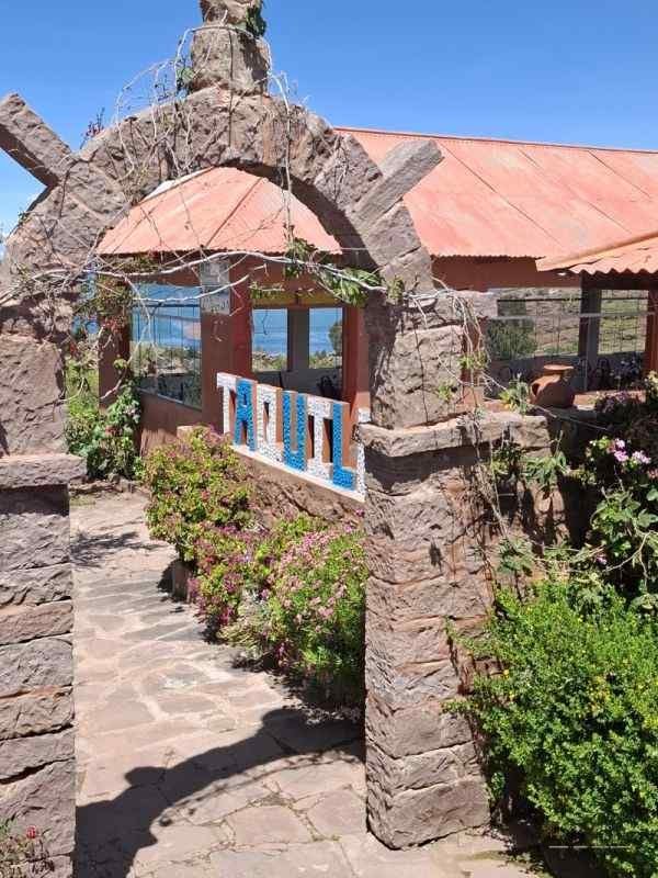 lacul titicaca peru