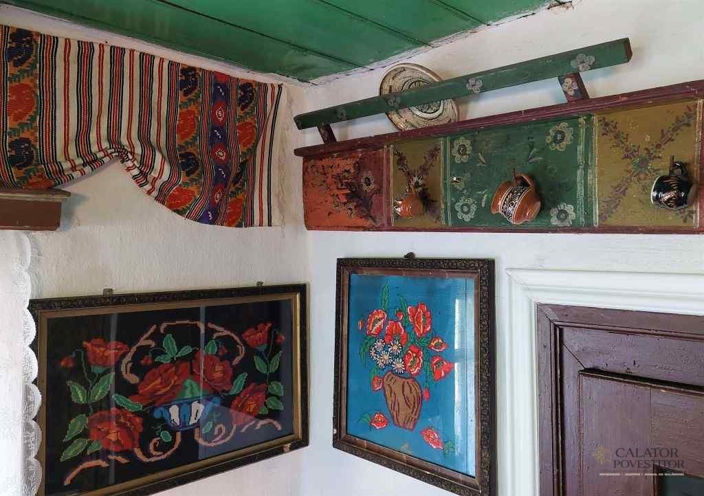 Cazare la Fundata – casa rustică și primitoare