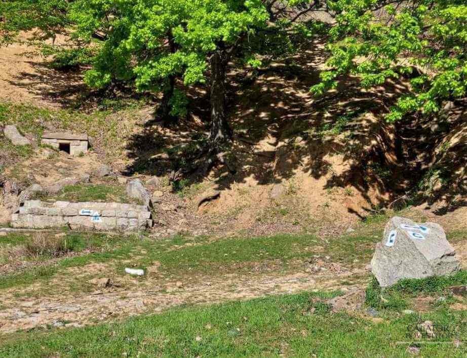 Muntii Macin – traseu montan Varful Tutuiatu