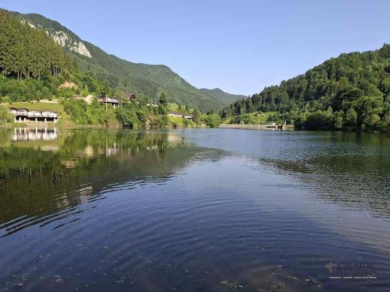 Satic-Podu Dambovitei – obiective turistice