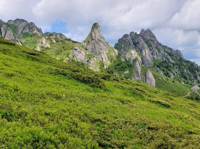 Traseul spre varful Ciucas - o calatorie spre varfurile Carpatilor