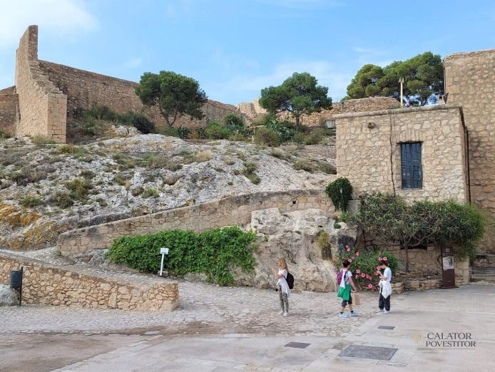 Atractii si activitati pe care sa nu le ratezi in Alicante si Elche — 3