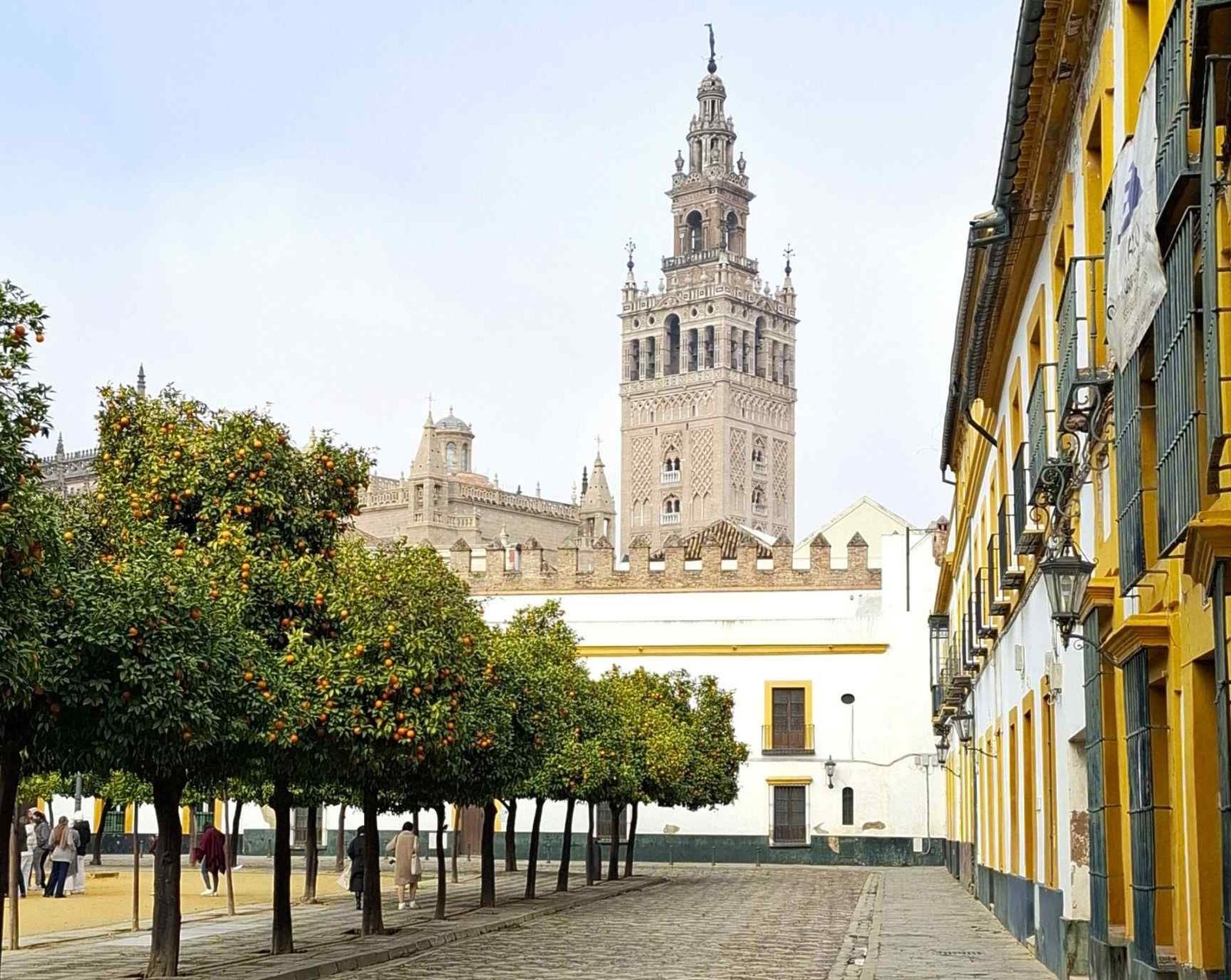 turnul giralda vedere strada
