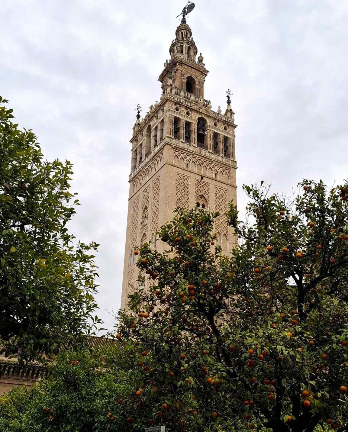 detalii clopotnita girueta giralda