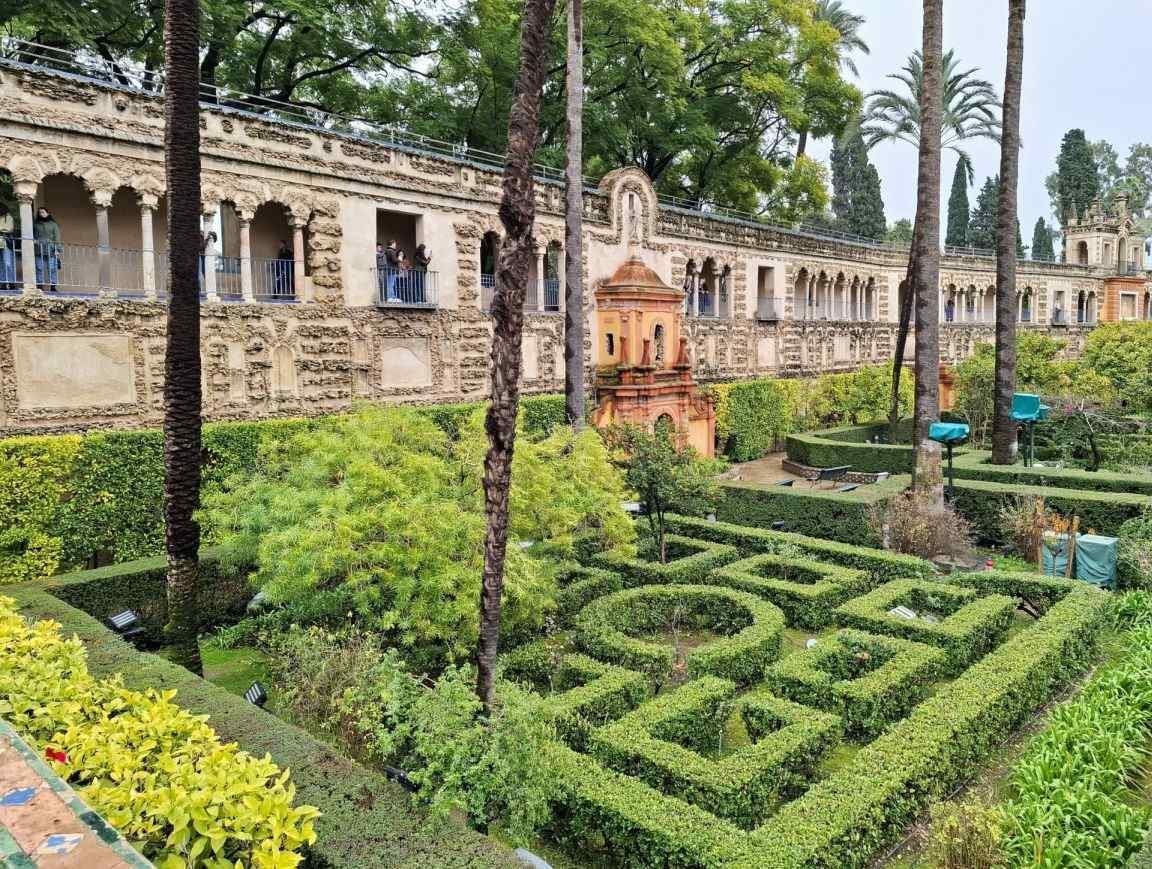 labirint gard viu real alcazar