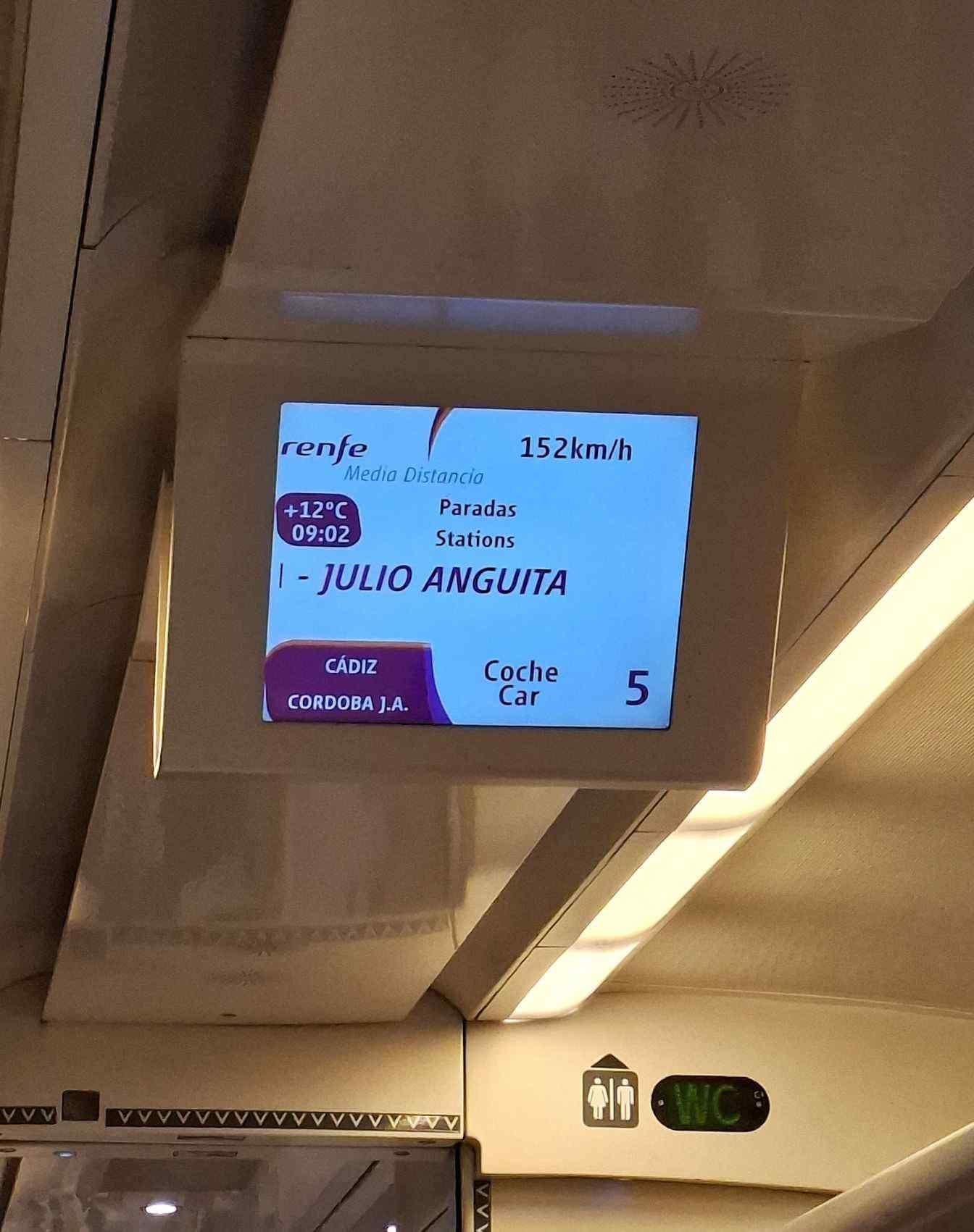 viteza tren media distancia renfe spania
