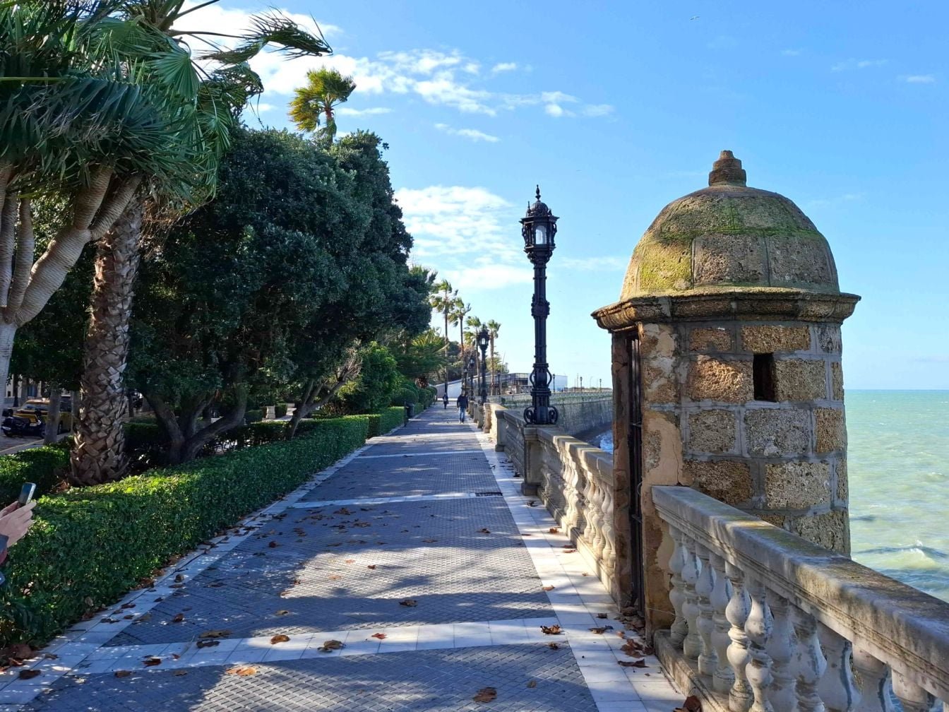 Ghid Cádiz pentru 1 zi: Ce vizitezi într-o excursie din Sevilla — 18